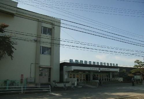 三条小学校：1000m