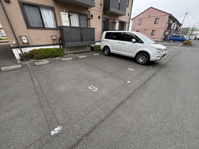 ブライトオリジン　Ｂ（101） 駐車場