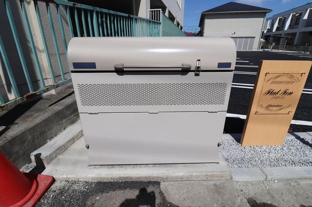 フラット テン（105） 物件画像