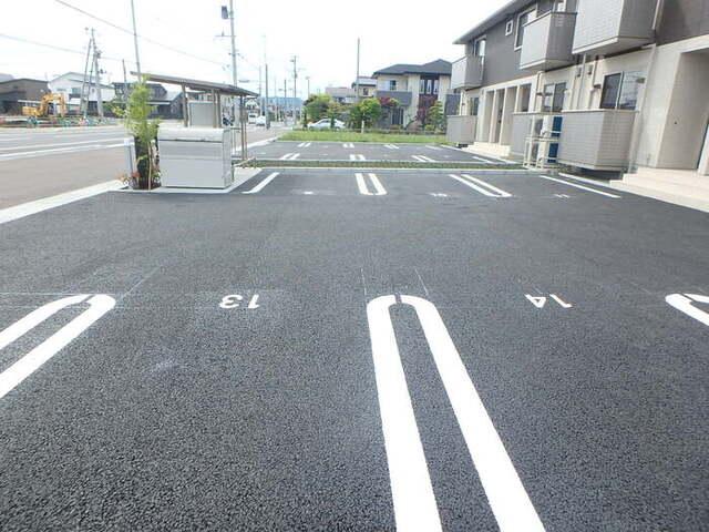 プランドール　Ⅲ（202） 駐車場