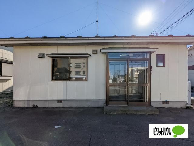 本八戸駅よりバス4分 築38年8ヶ月 1階建の賃貸物件