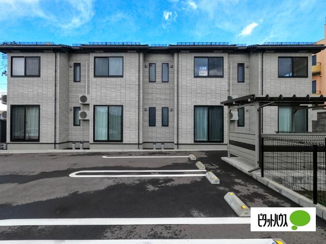本八戸駅より徒歩8分 築9年4ヶ月 2階建の賃貸物件