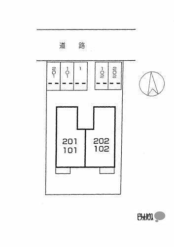 セルブラン（102） 駐車場