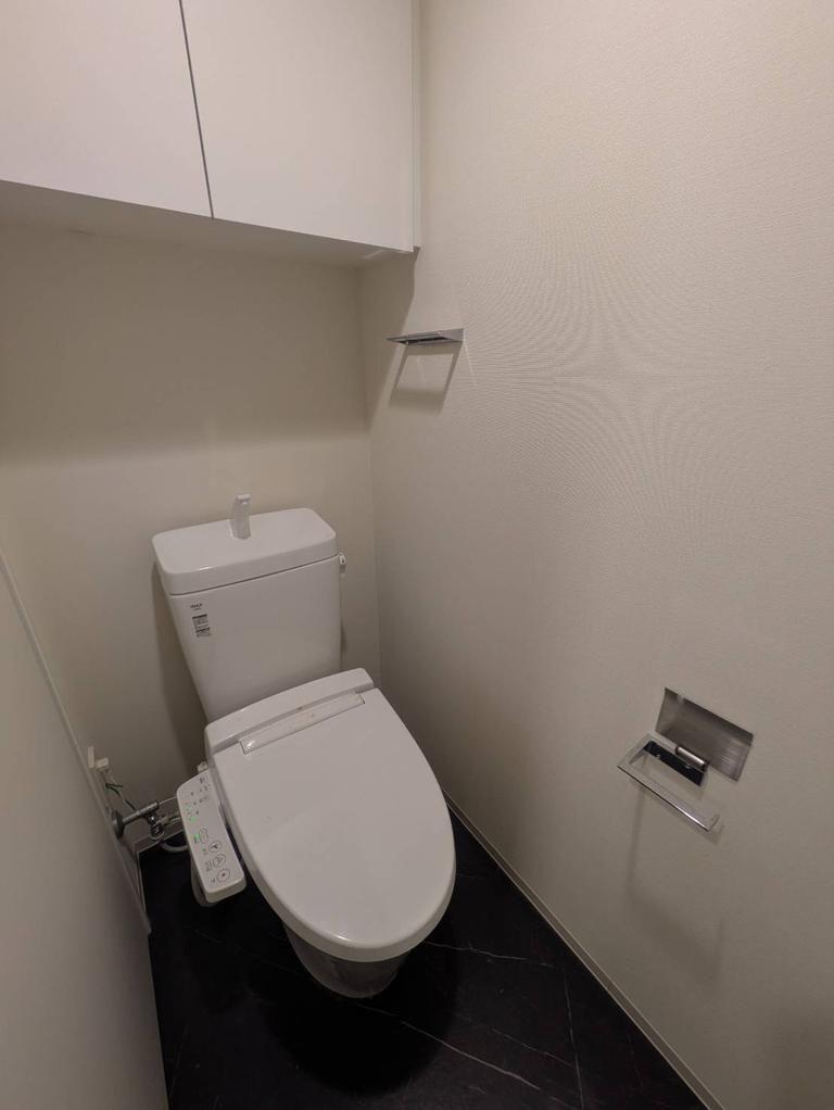 クレストコート本郷三丁目（802） トイレ
