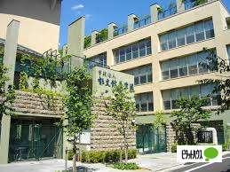 私立郁文館中学校：212m