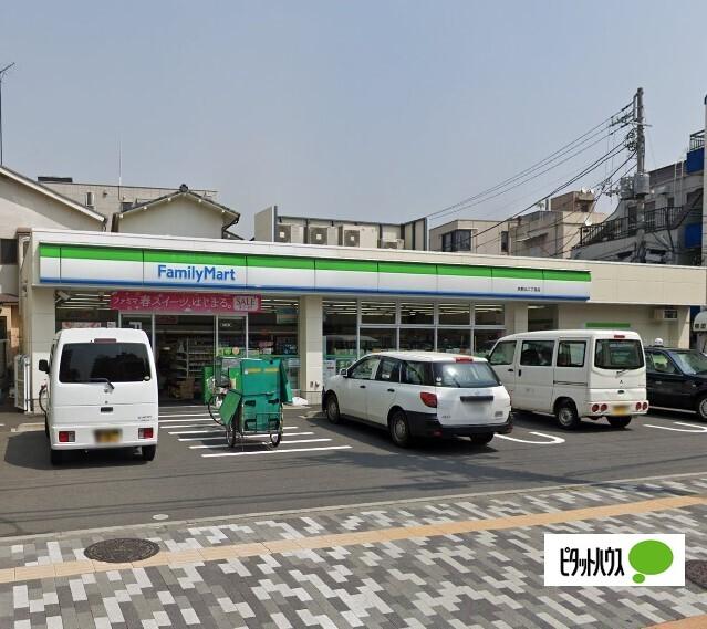 ファミリーマート本駒込二丁目店：246m