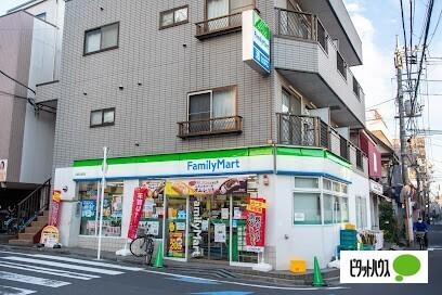 ファミリーマート江東北砂店：219m