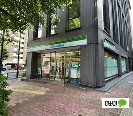 ファミリーマート湯島一丁目店：54m