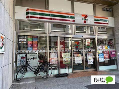 セブンイレブン文京湯島3丁目店：215m