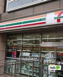 セブンイレブン外神田2丁目妻恋坂店：190m