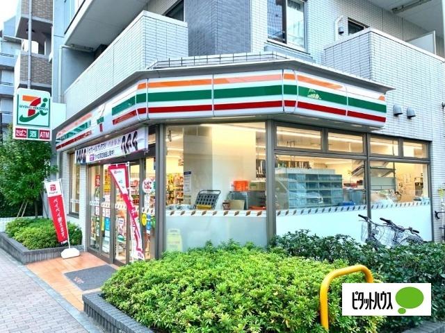 セブンイレブン文京湯島2丁目店：192m