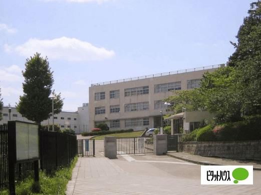 国立筑波大学附属中学校：367m