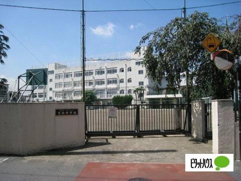 文京区立文林中学校：607m