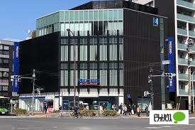 みずほ銀行駒込支店：393m
