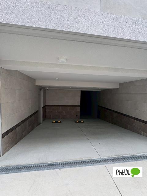 ＣＲＥＡＴＩＦ文京千駄木（402） 駐車場