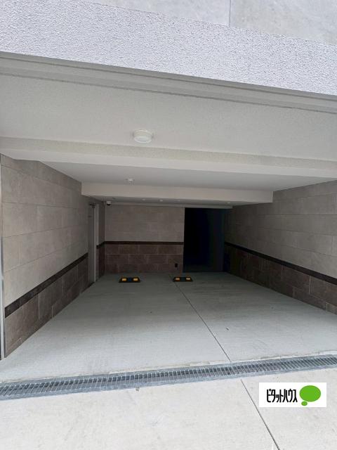 ＣＲＥＡＴＩＦ文京千駄木（401） 駐車場