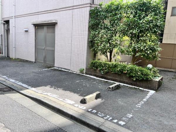 ＫＤＸレジデンス文京湯島（1101） 駐車場