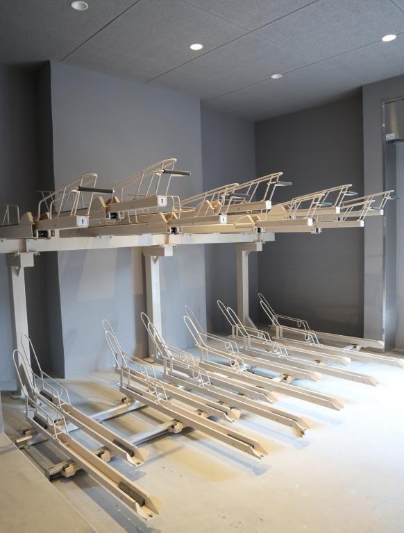 アーバンフォレスト御園（302） 駐車場