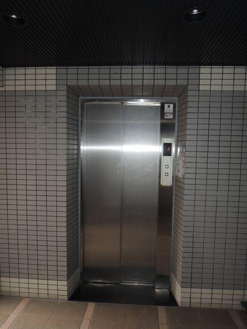 日神パレステージ本駒込（108） ロビー