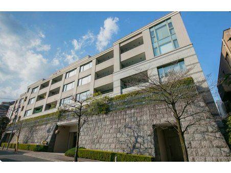 麻布霞町パーク・マンション 外観