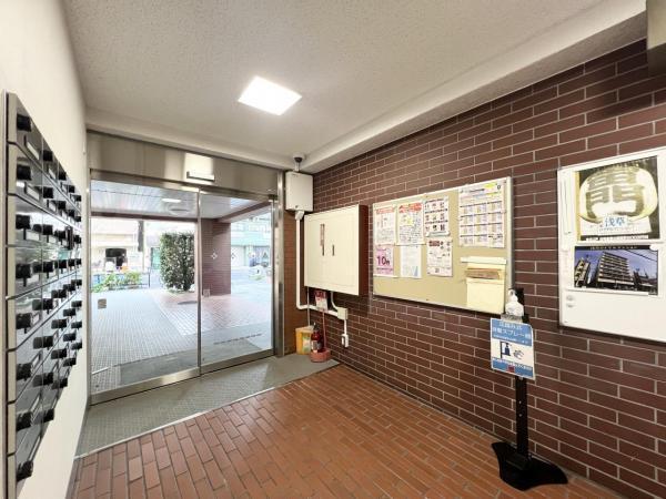 浅草ロイヤルマンション エントランス