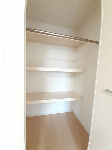 グランクリュ佐古　ＷＥＳＴ（105） 収納