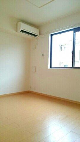 セレブリティ　Ｂ 部屋画像