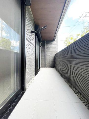 シャーメゾンプレミアス下助任 バルコニー