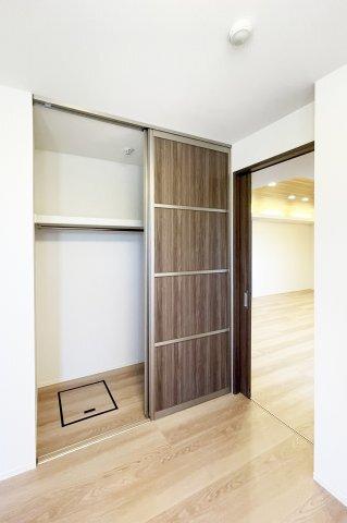 エグレットテラス 収納