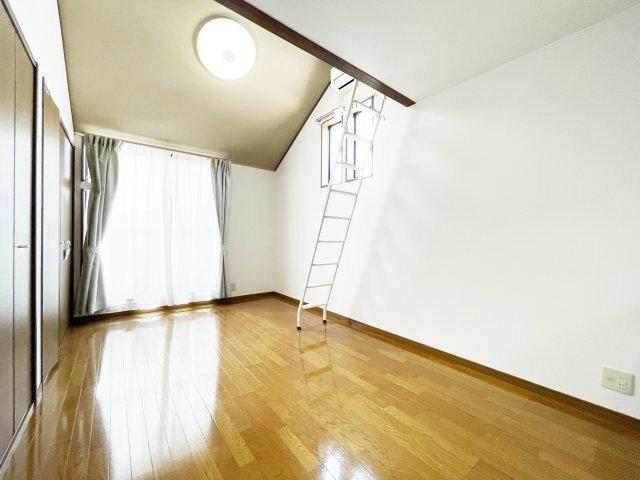ハイツ夷山 リビング