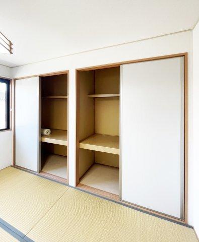 メゾンクレスト 収納