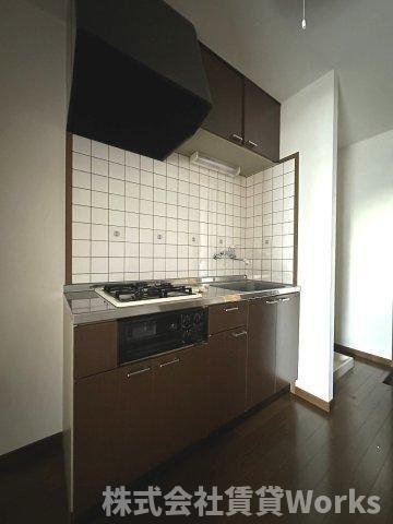 パレット 部屋画像