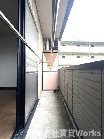 パレット 部屋画像