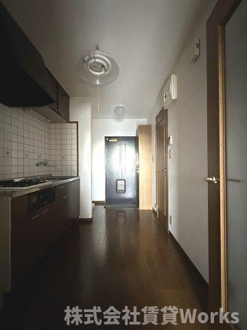 パレット 部屋画像
