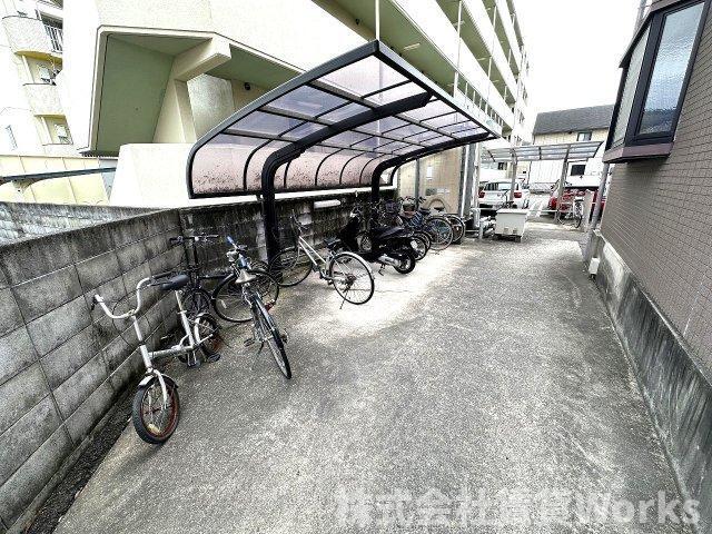 パレット 部屋画像