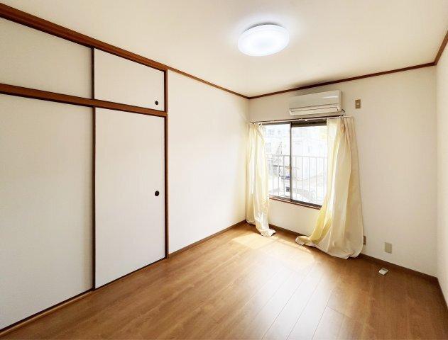 宮城アパート リビング
