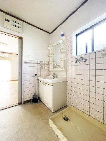 昭和町借家 洗面