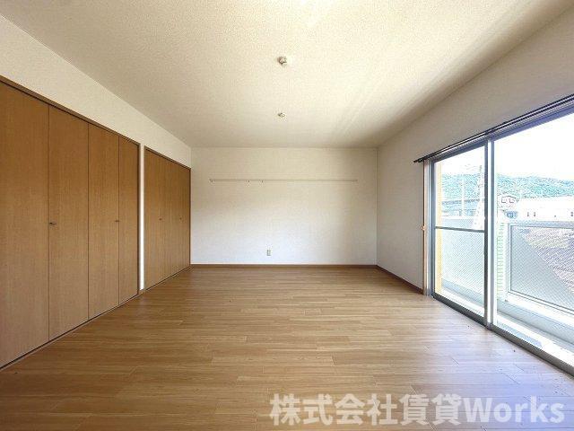 モワ・ジュール 部屋画像