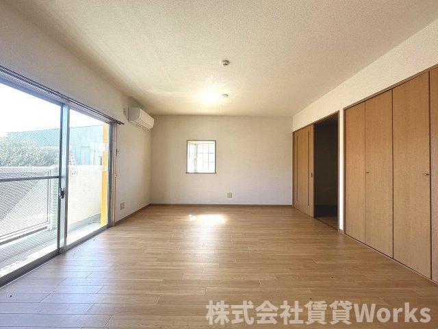 モワ・ジュール 部屋画像