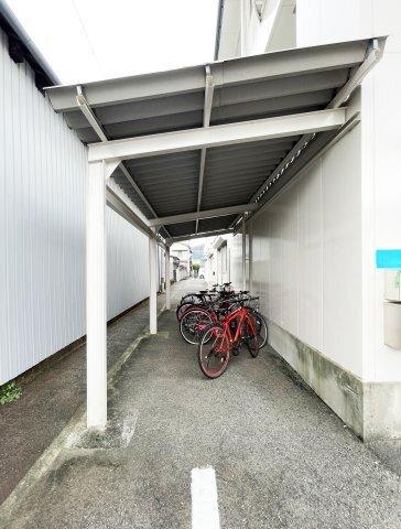 フラワーシャトー 部屋画像