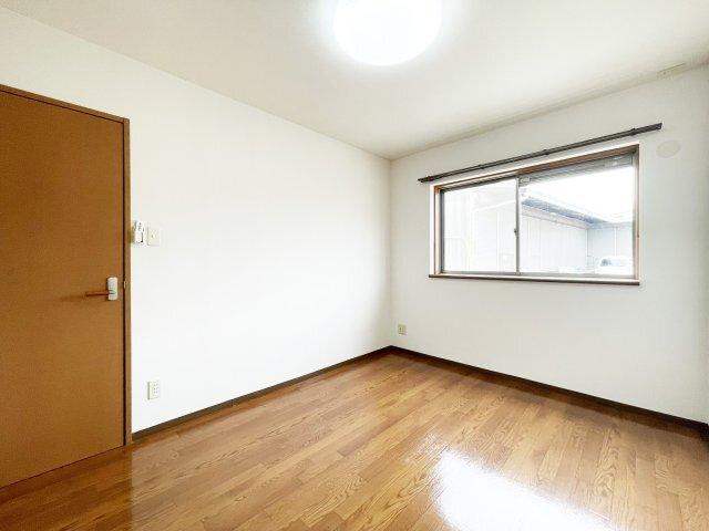 タカラハイツ リビング