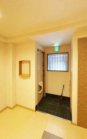 サンシティー東大工町 玄関