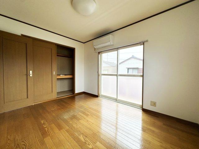 メゾネット井川 部屋画像