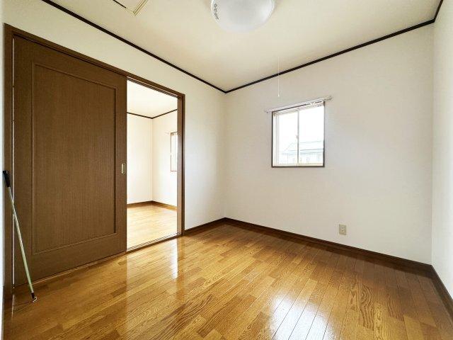 メゾネット井川 部屋画像