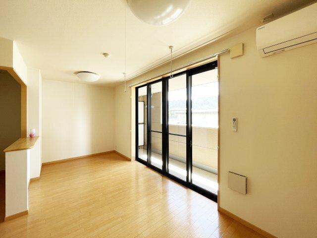 コートヴェール中島田Ⅱ リビング
