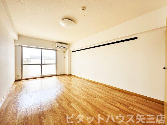 メゾン南昭和 部屋画像