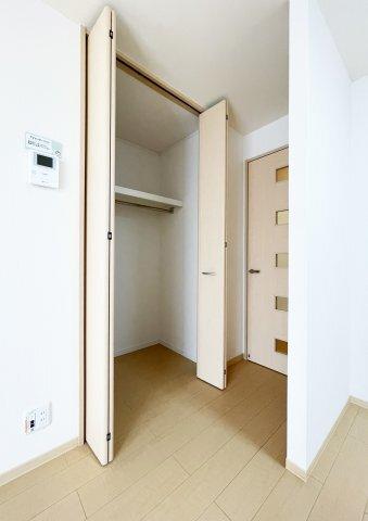 リヴェール D棟 収納