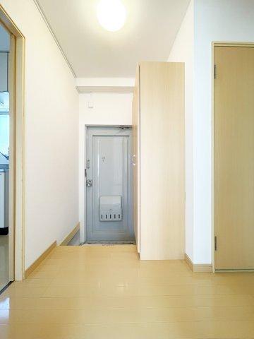 新浜マンション 玄関