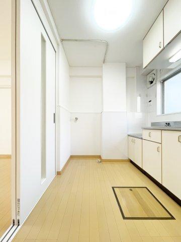 新浜マンション リビング