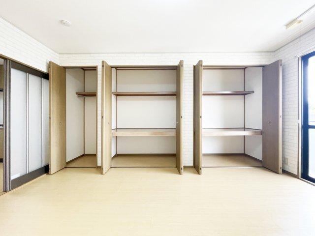 フロラシオン川内　Ⅱ棟 収納